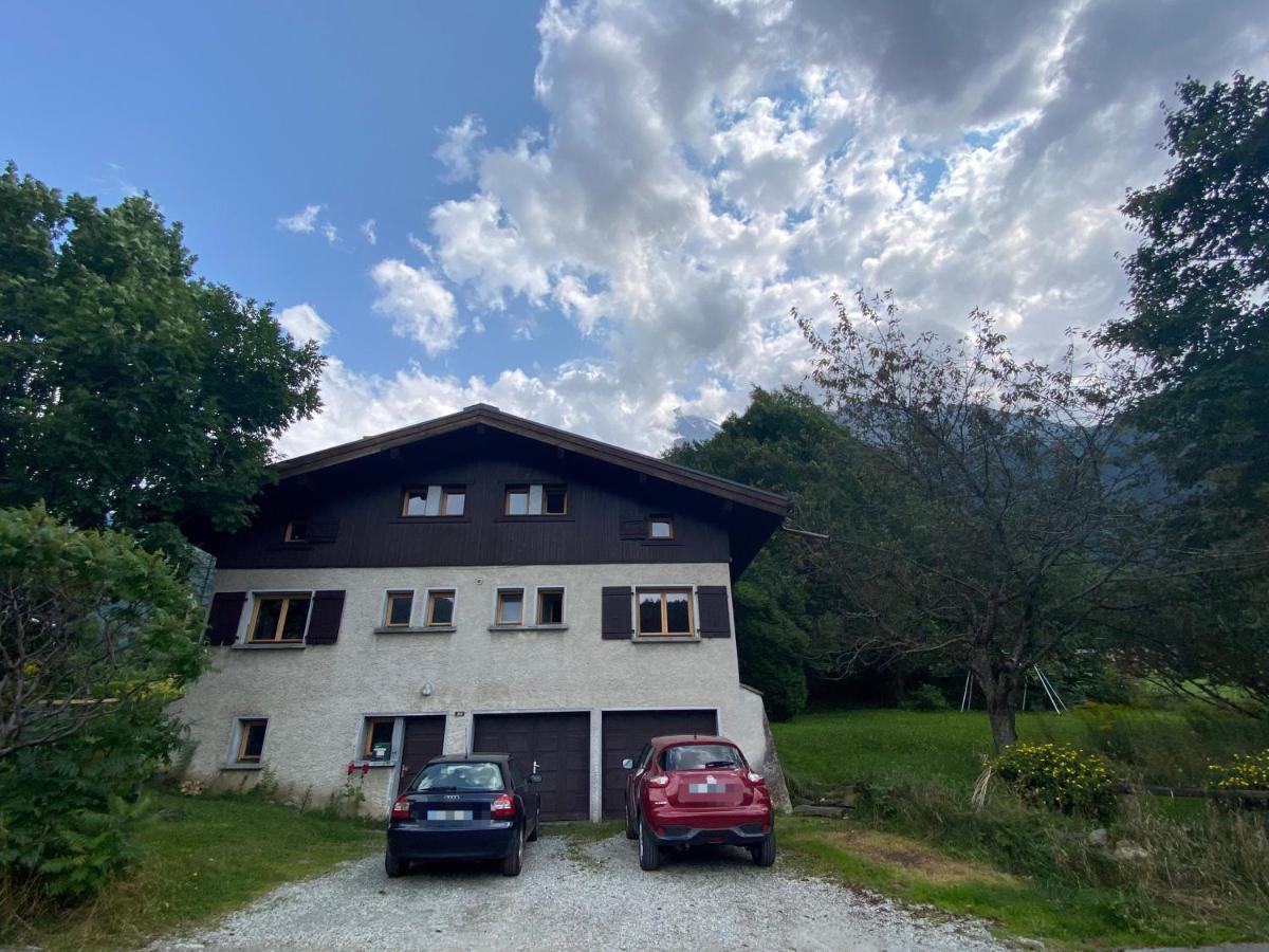 Logement Mansarde Dans Maison Avec Jardin En Bord De Piste, Vue Montagne Les Houches Exterior foto