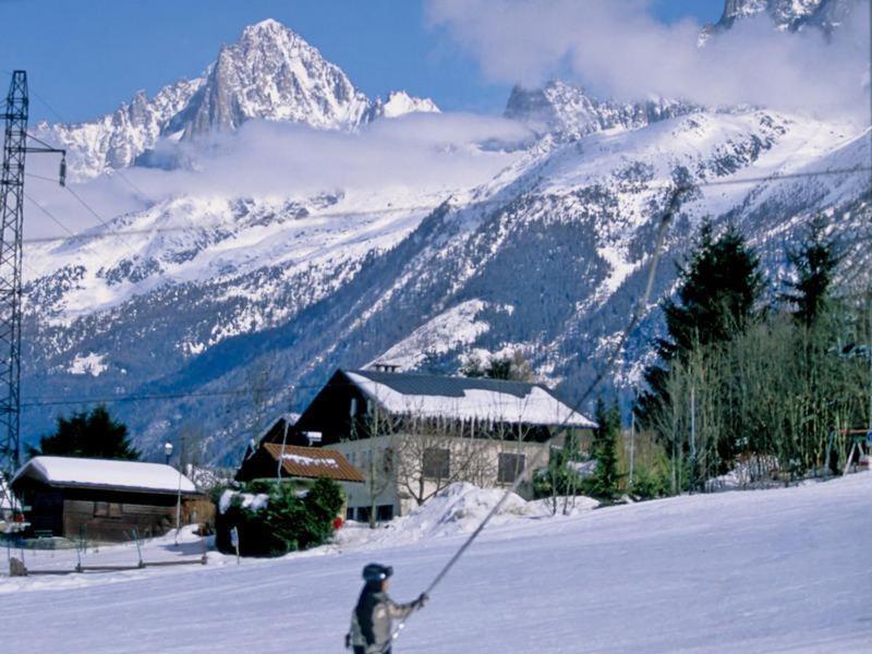 Logement Mansarde Dans Maison Avec Jardin En Bord De Piste, Vue Montagne Les Houches Exterior foto